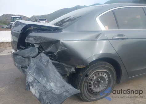 2010 Honda Accord 2.4 Lx из США, поврежденный, VIN 1HGCP2F35AA117267